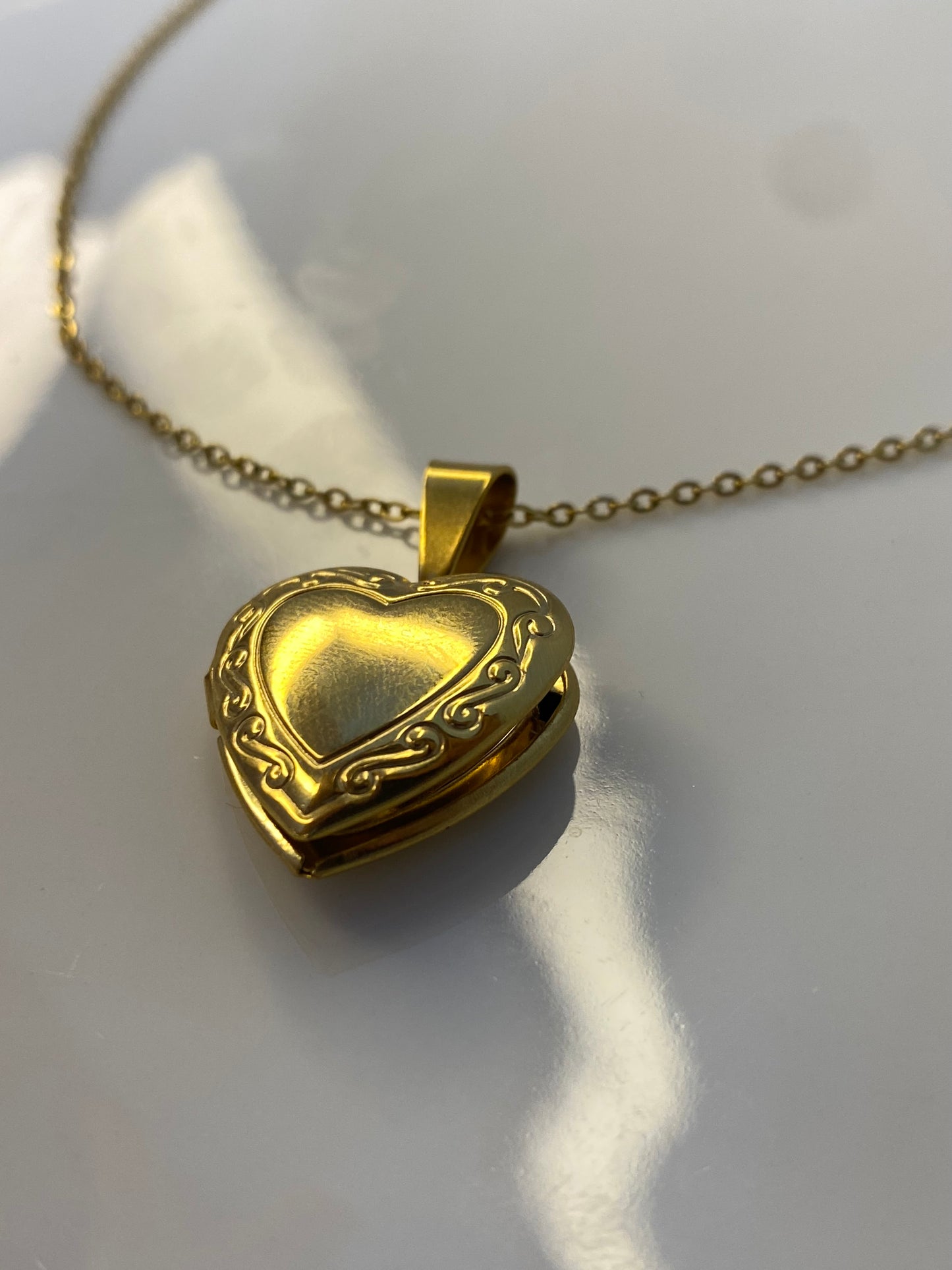 Relicario Corazón Dorado
