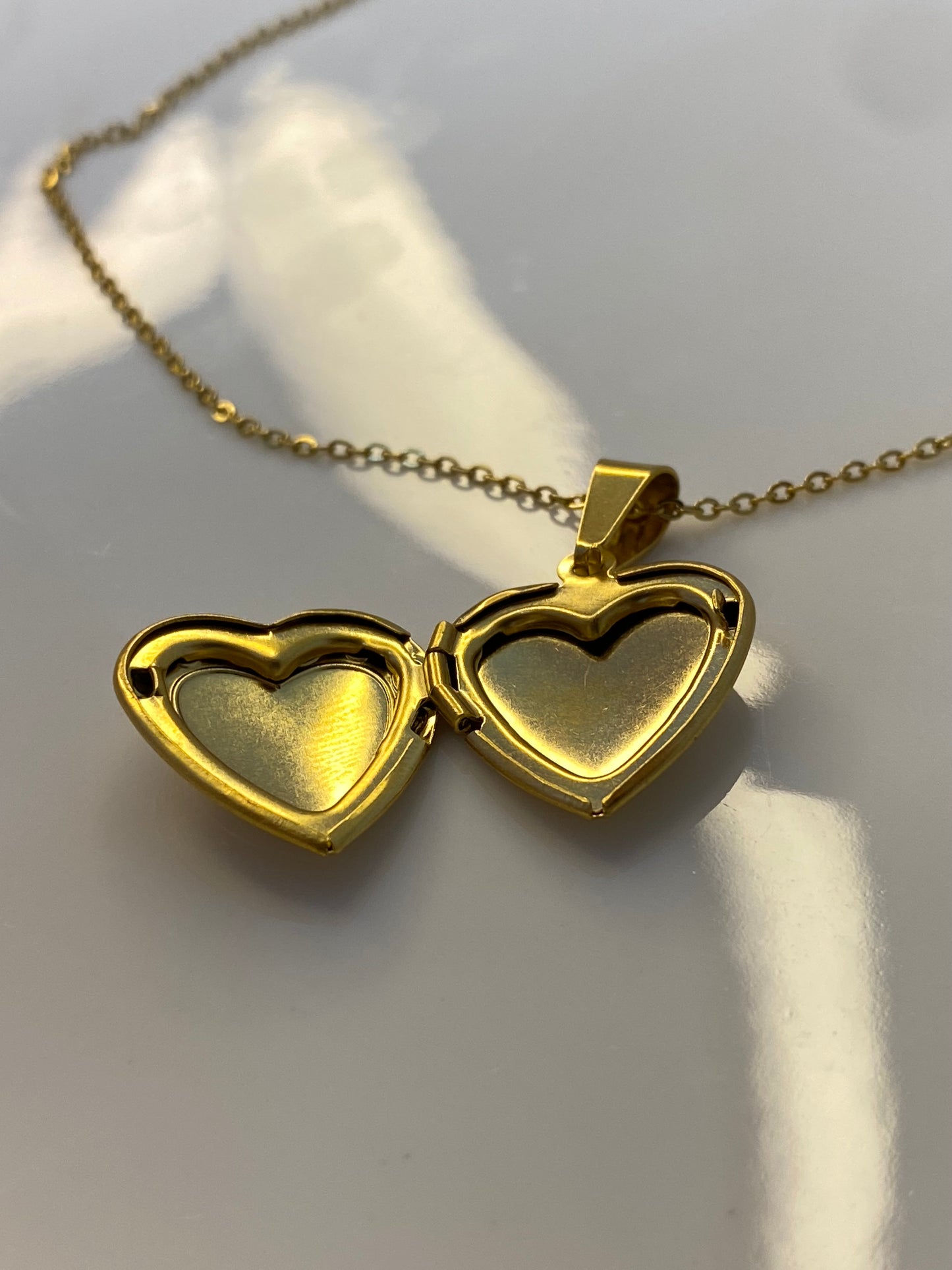 Relicario Corazón Dorado