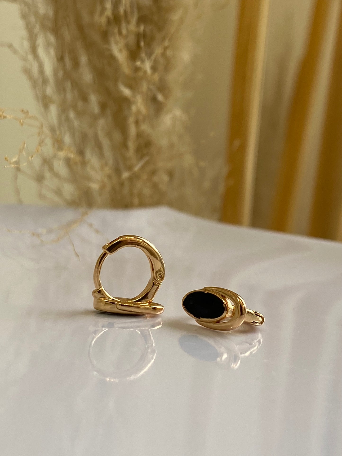 Huggies Black Beauty