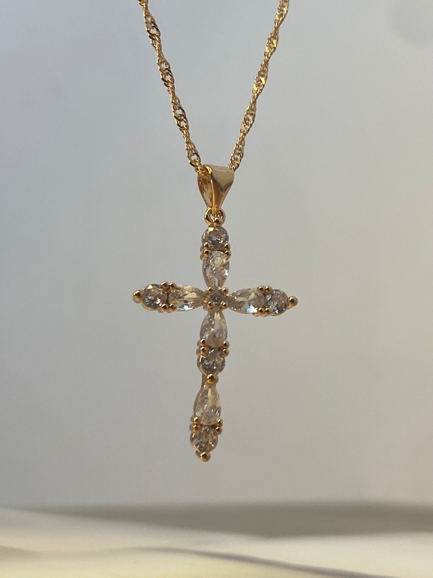 Collar Crucifijo