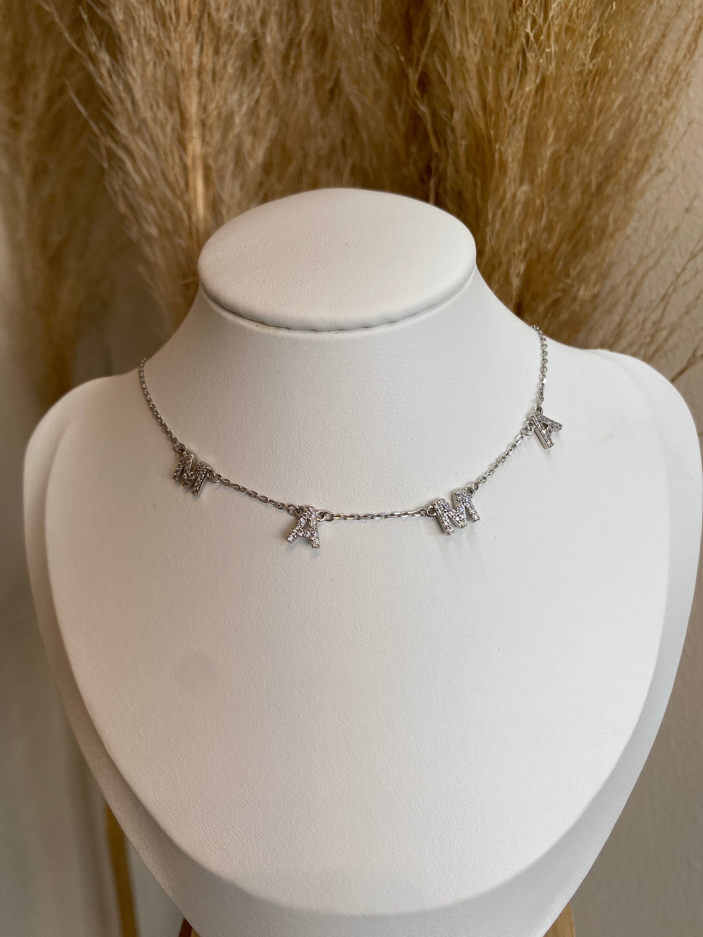 Collar MAMÁ plateado
